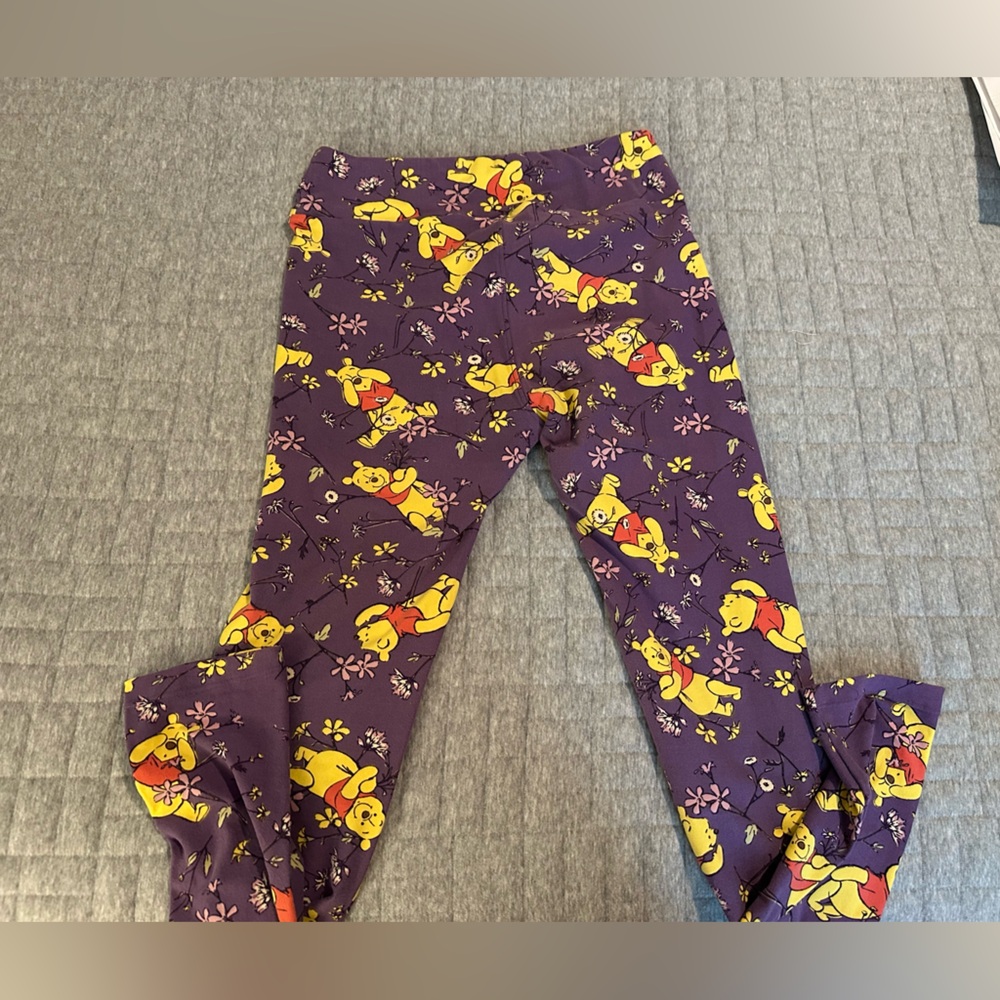 LuLaRoe Women's Leggings in Purple with Yellow Cartoon Design